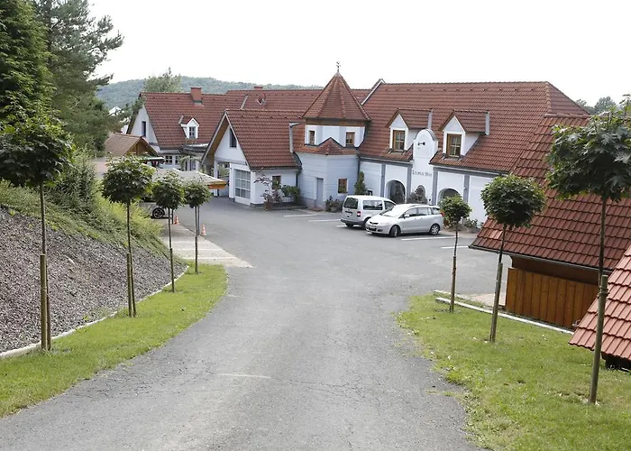 Boutique Loipenhof Hotel 4*